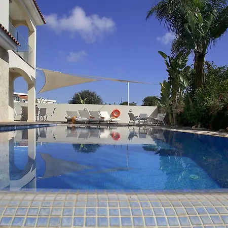 Cute Villa